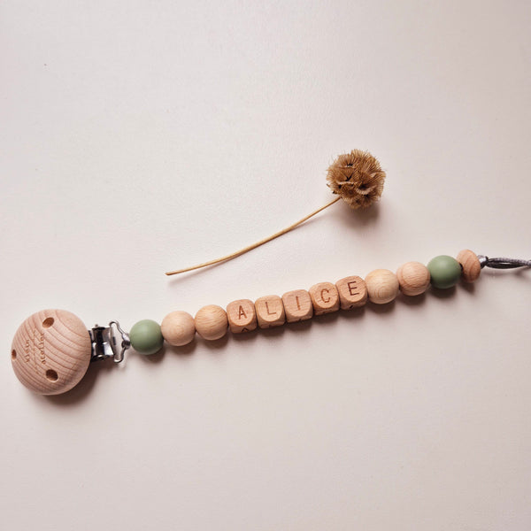 Fopspeenketting met naam hout