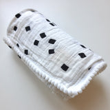 Tetradoek met monochrome kleuren - Klein Atelier