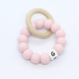 Bijtring met letter - Klein Atelier