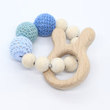 Bijtring met houten figuurtje - Klein Atelier