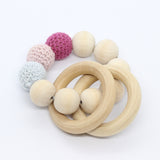 Bijtring met omhaakte kralen - Klein Atelier