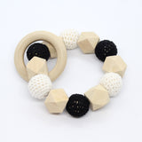 Bijtring met hexagoon en omhaakte kralen - Klein Atelier