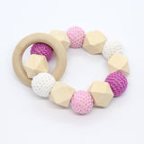 Bijtring met hexagoon en omhaakte kralen - Klein Atelier