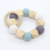 Bijtring met hexagoon en omhaakte kralen - Klein Atelier